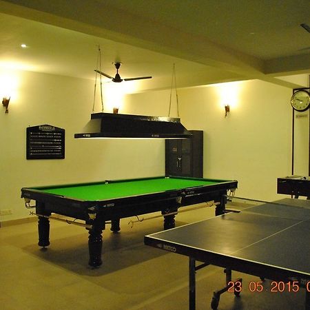 Hotel Lans Castle Lansdowne Esterno foto