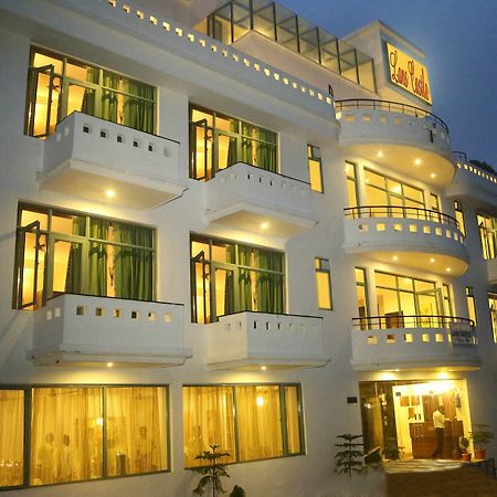 Hotel Lans Castle Lansdowne Esterno foto